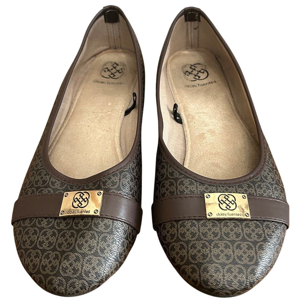 Daisy Fuentes Brown Patterned Logo Ballet Flats